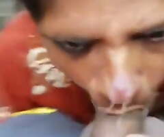 Pakistani aunty blows mushroom supporter circumcised lund