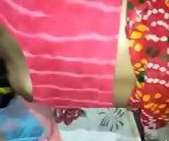 Horny Sonam bhabhi,s boobs anxious for pussy licking and loyalties card take hr saree by huby video hothdx