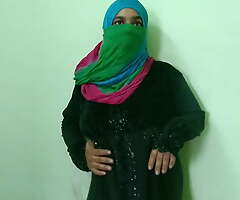 Hijab girl want bullwhips style by statute brother