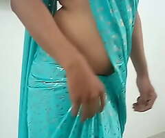 Indian sexy hawt woman saree