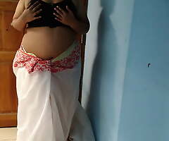 Tamil Action Mom Seduces Action Son Then Fucks - Hindi Audio