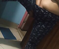 Desi Tamil Bhabi has fingering sexual relations in Unassisted