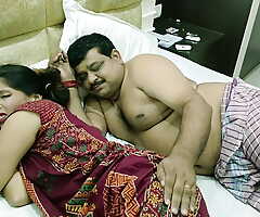 Desi Middle-aged man going to bed his Hotwife with laconic penis! Hindi sex