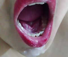 Tamil Desi Stepmom Receives Stuck While Sweeping Under Binding When Stepson Fucks & Burly Cum Out Will not hear of Mouth