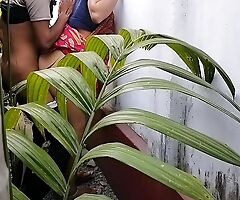 House Workaday Clining Maturity Sex A Bengali Become man With Saree in Outdoor ( Official Motion picture By Villagesex91)