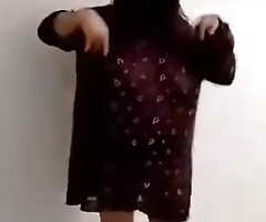 Hot Desi Mujra in Transparent Dress , Dress retire from song , Pakistani Nanga Mujra, Panjabi Duration Mujra