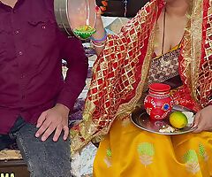 2023 karwa chauth desi biwi ko husband ne gift mein diya Mota Lund (couple sex)