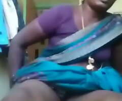Aunty showing pussy to neighbour university guy