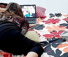 INDIAN COLLEGE Non-specific HAS AN ORGASM Dimension WATCHING DESI PORN ON LAPTOP