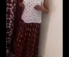 Indian desi explicit change her dress
