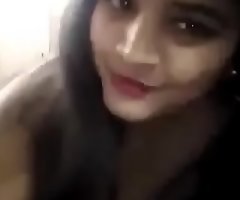 Desi Indian girlfriend exposing heavy bowels
